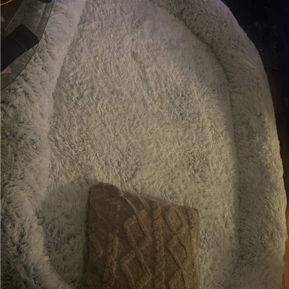 Cozy White and Tan Dog Bed